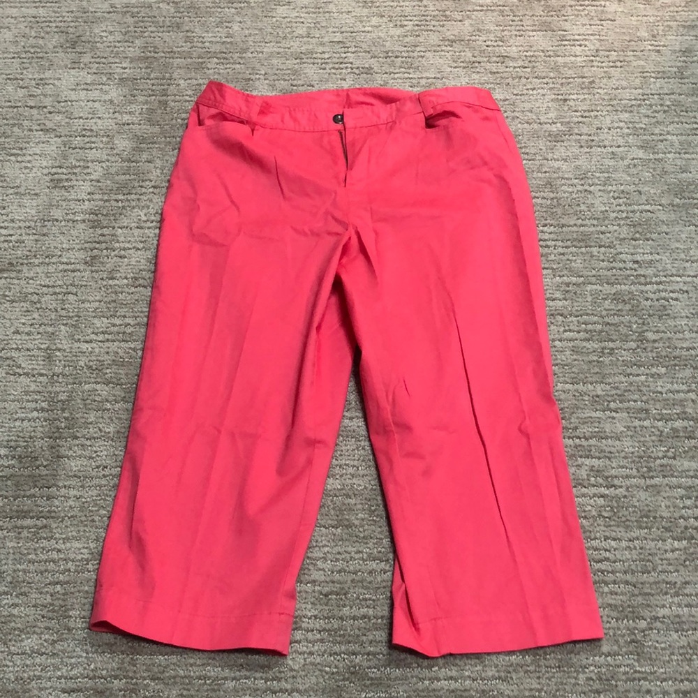 Christopher & Banks Capri Pants Pink